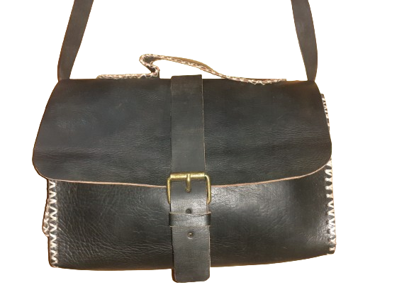 Bolso redondo de hilo blanco